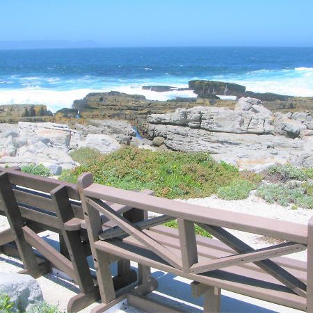 Beachfront House - Hermanus Whale View Villa Luaran gambar