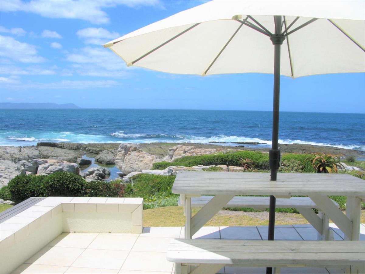 Beachfront House - Hermanus Whale View Villa Luaran gambar