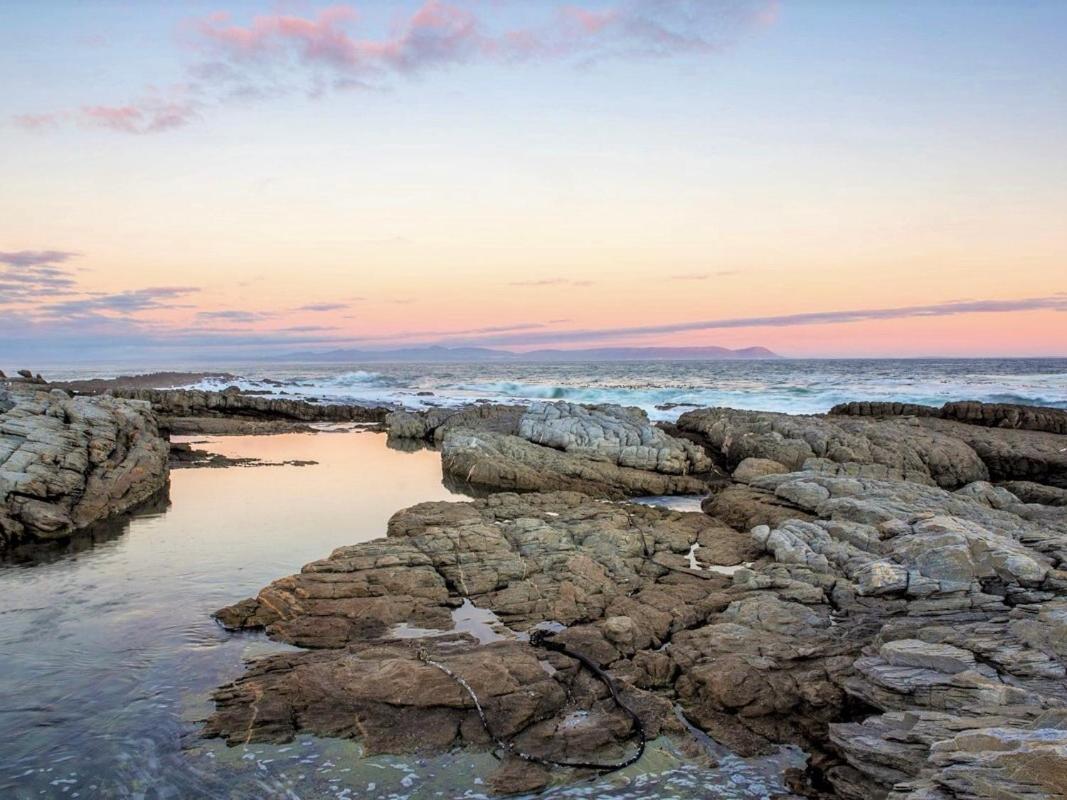 Beachfront House - Hermanus Whale View Villa Luaran gambar